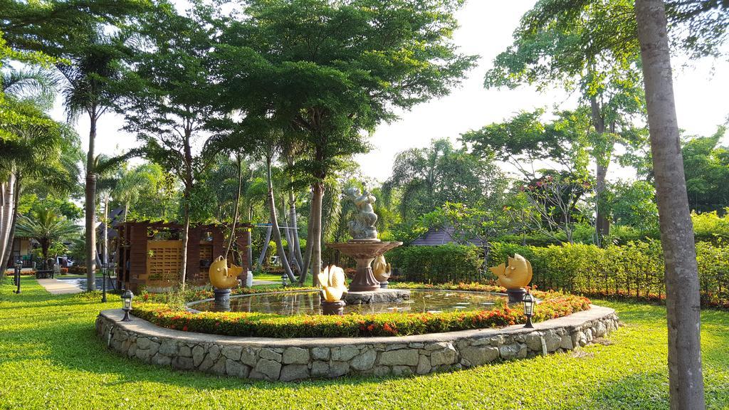 Prachuap Garden View Resort Prachuap Khiri Khan Exterior photo