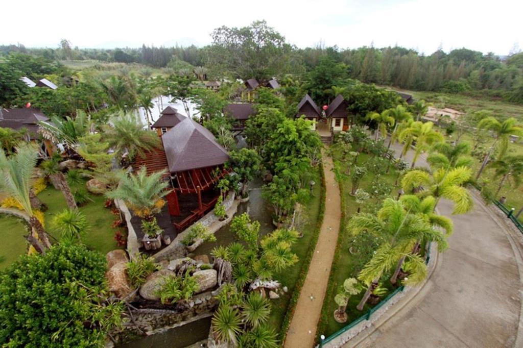Prachuap Garden View Resort Prachuap Khiri Khan Exterior photo