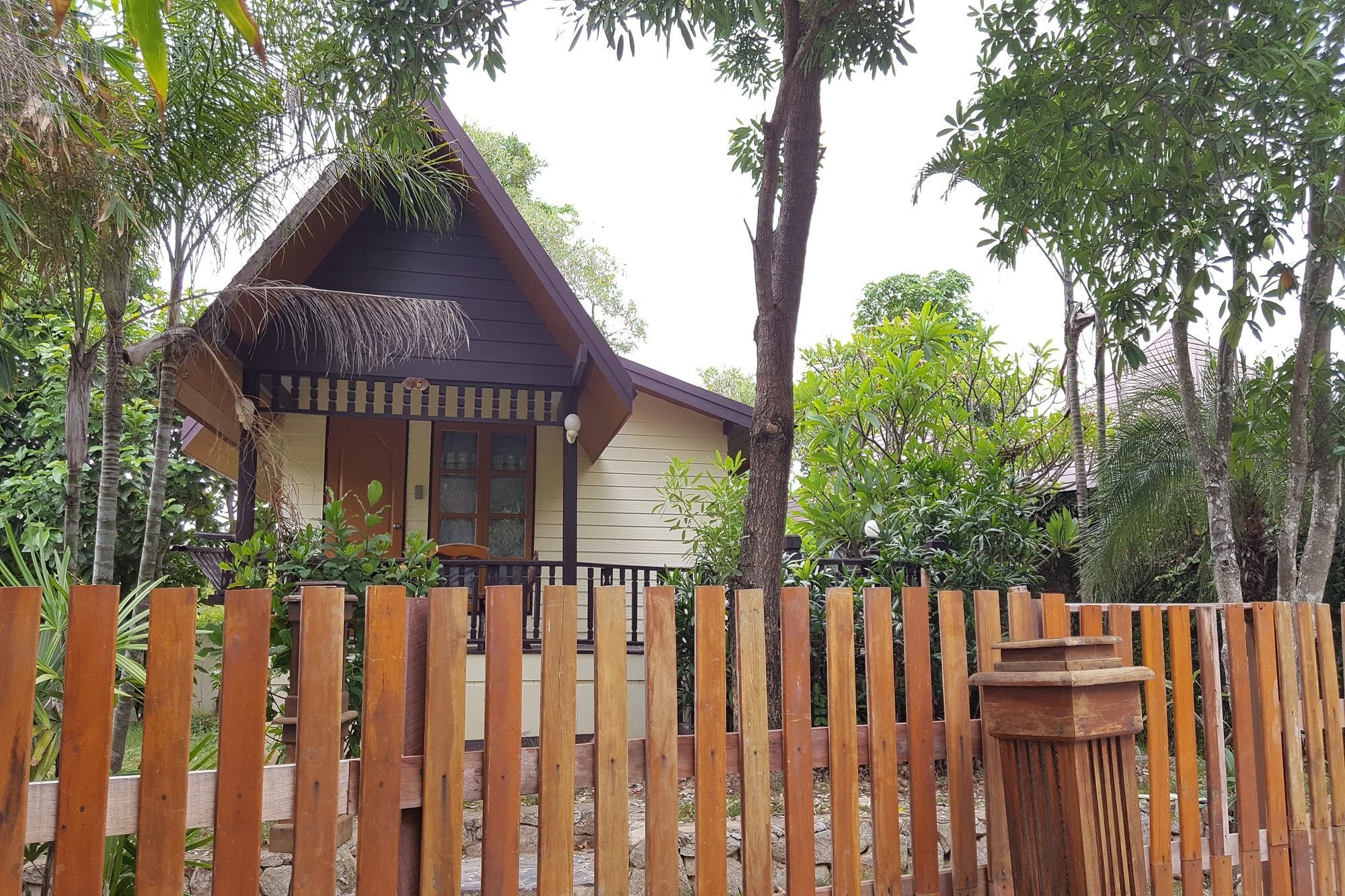 Prachuap Garden View Resort Prachuap Khiri Khan Exterior photo