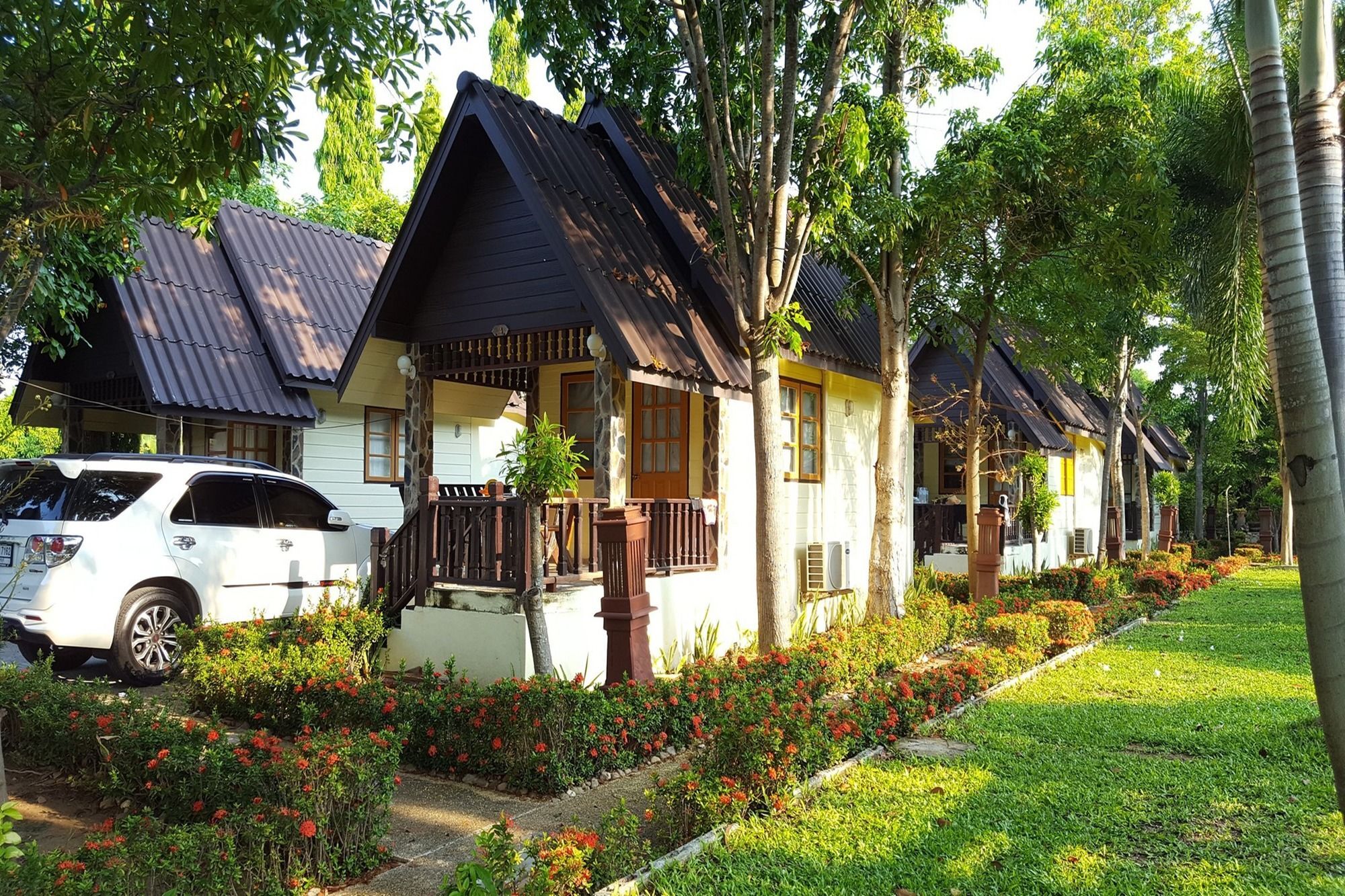 Prachuap Garden View Resort Prachuap Khiri Khan Exterior photo